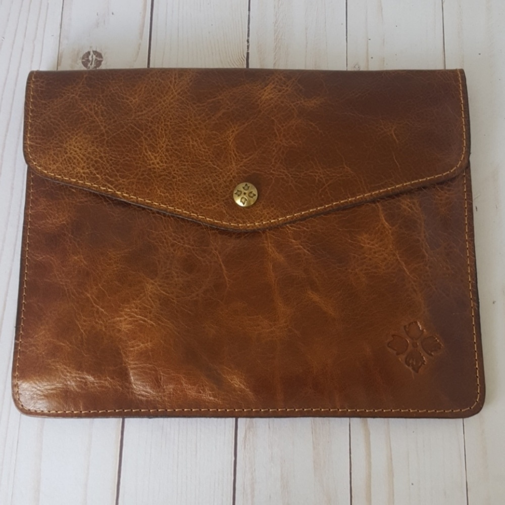 Patricia Nash Midi Portfolio Cognac 8x10 - fits iPad mini